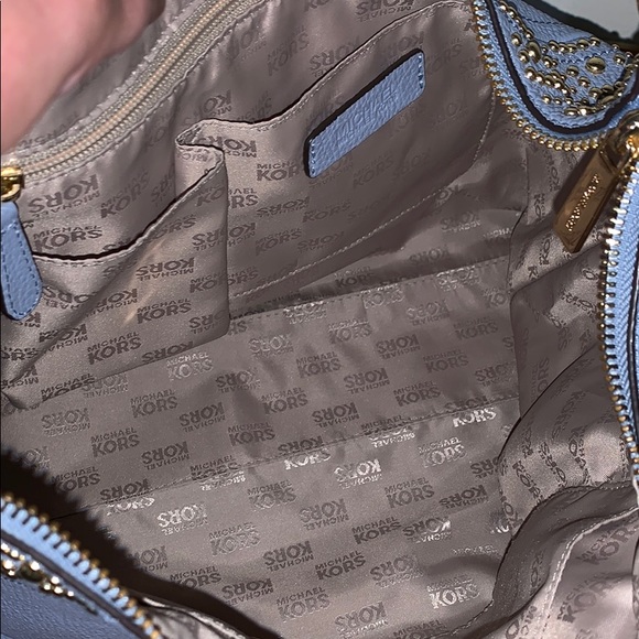 ๐GORGEOUS Michael Kors Hobo Bag ๐! - Picture 5 of 7